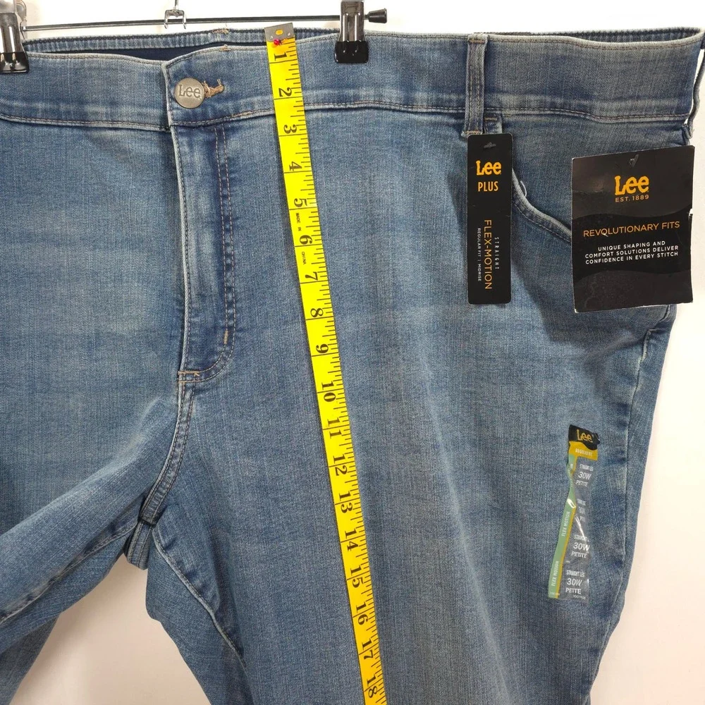 Lee Jeans Straight Leg Flex-Motion Mid Rise Blue Women 30W Petite Classic Casual